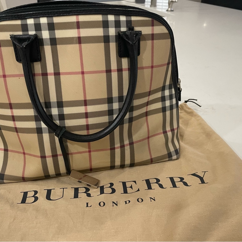 Classic Burberry Bag